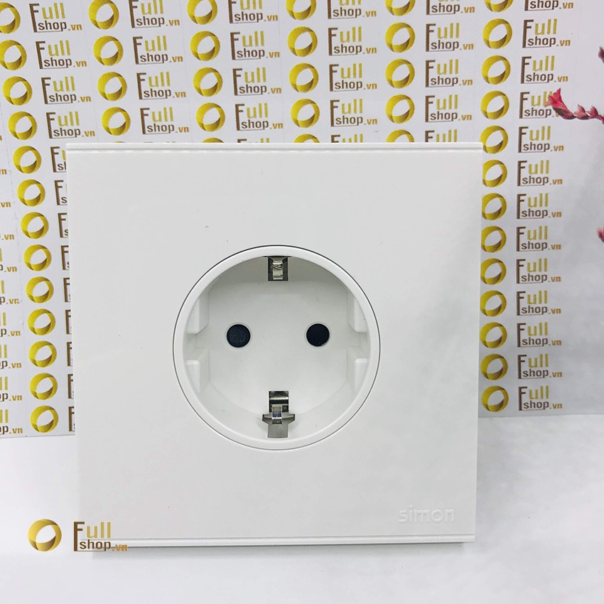 Ổ cắm schuko đơn 16A có tiếp địa lắp đế âm chuẩn vuông Simon E6 721687