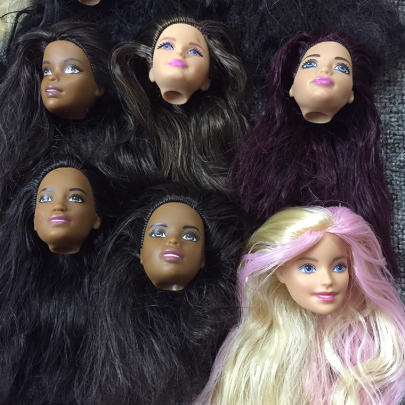 B9-Head đầu búp bê barbie