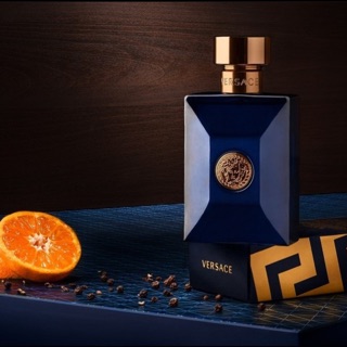 Chai nhỏ thử mùi nước hoa Versace Dylan Blue