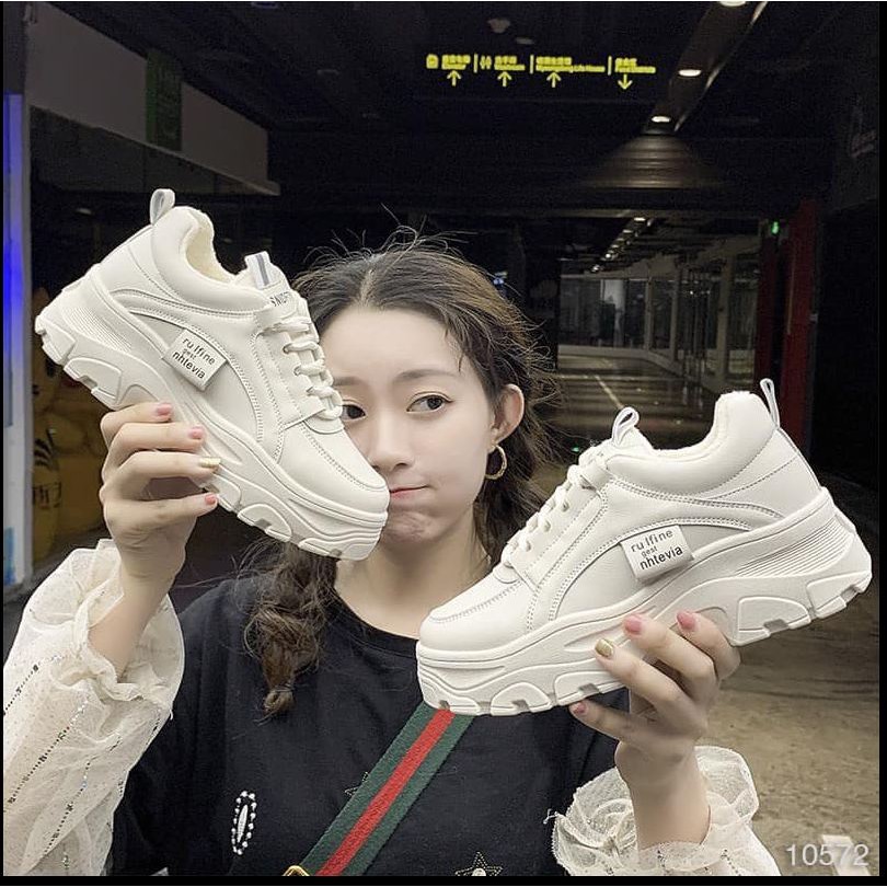 Giày sneakers nữ Rong Ye kiểu hàn quốc siêu Hot , mới nhất 2022 ( kem , trắng )