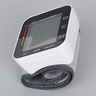 Máy Đo Huyết Áp Tự Động JZ-251A