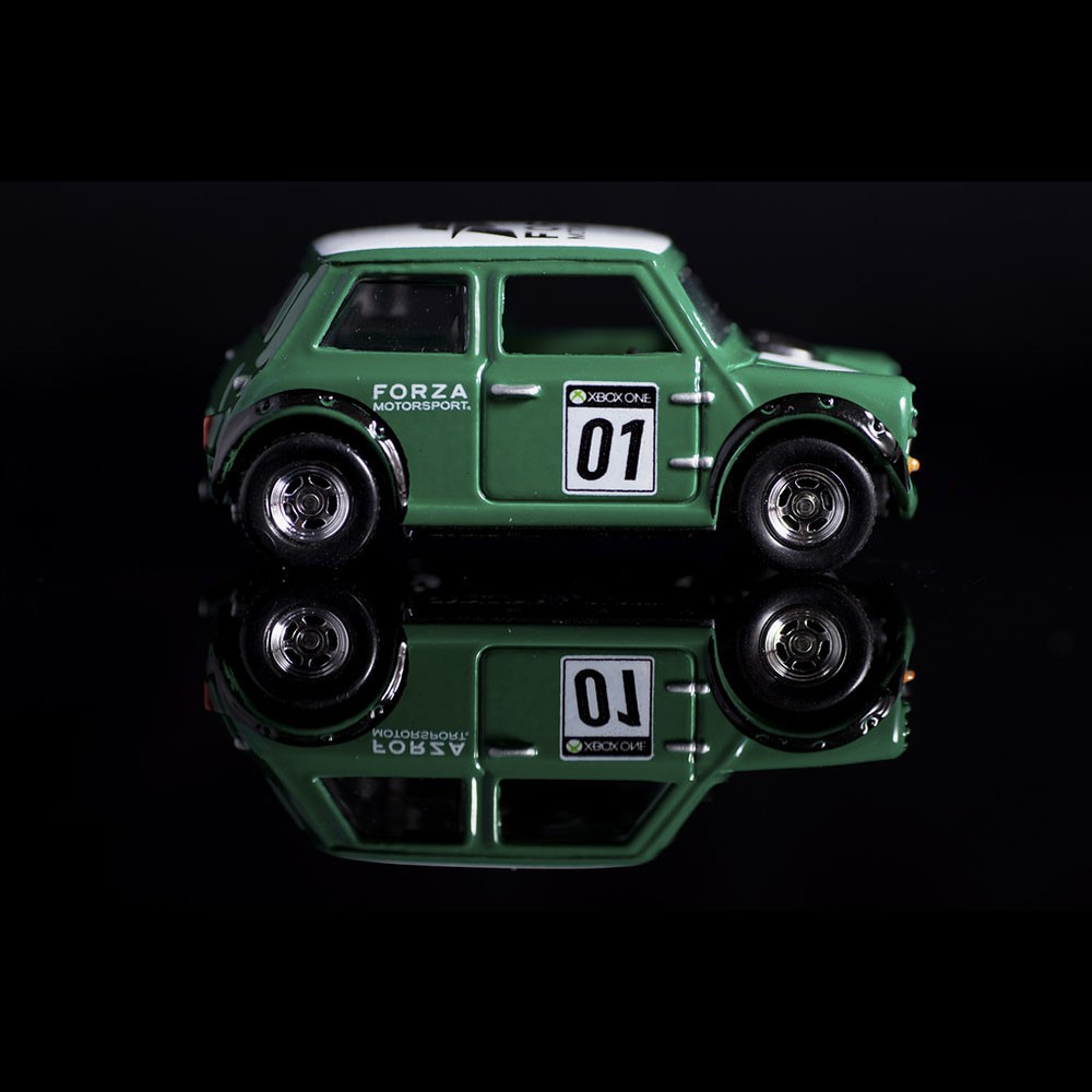 Xe mô hình Hot Wheels Morris Mini Forza Motorsport retro entertainment