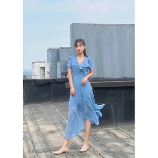 Phụ nữ mặc váy dài cho kỳ nghỉ