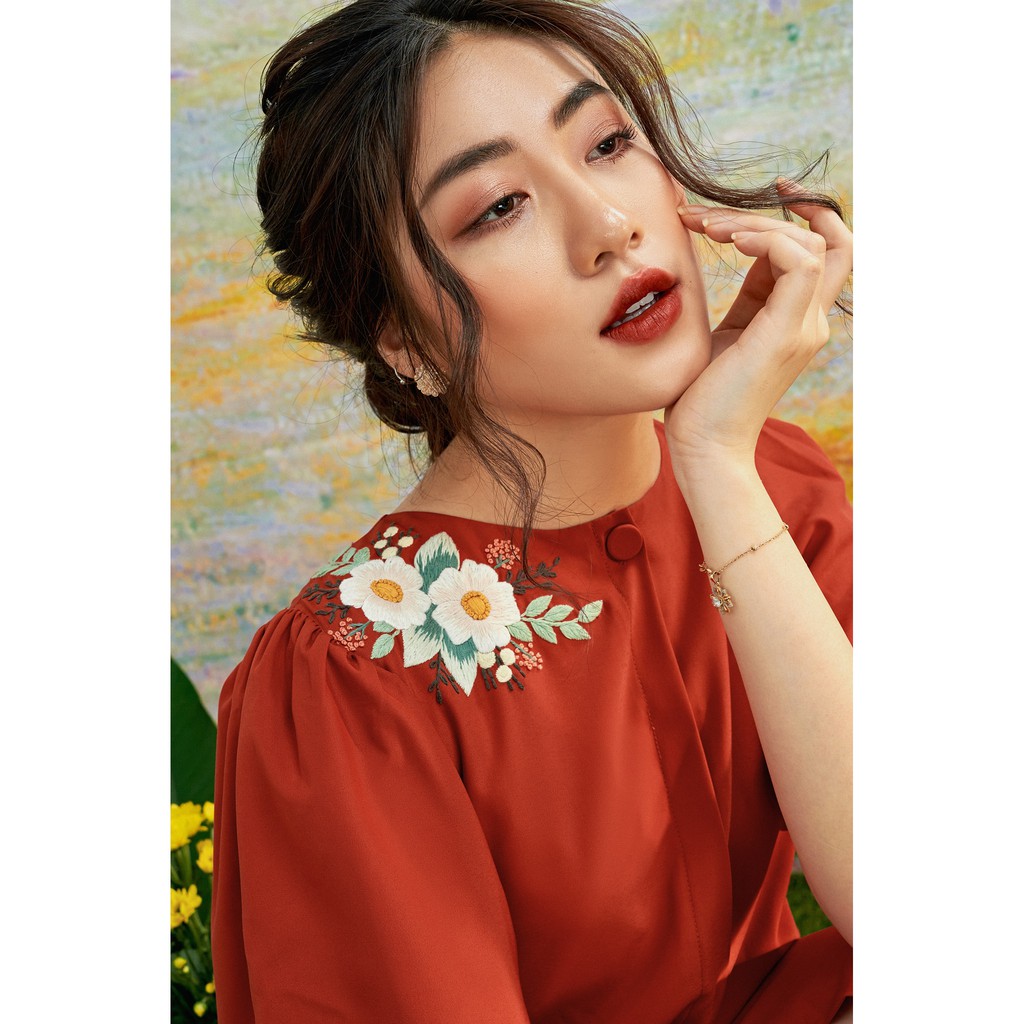 OLV - Đầm Amber Puff Sleeve Embro