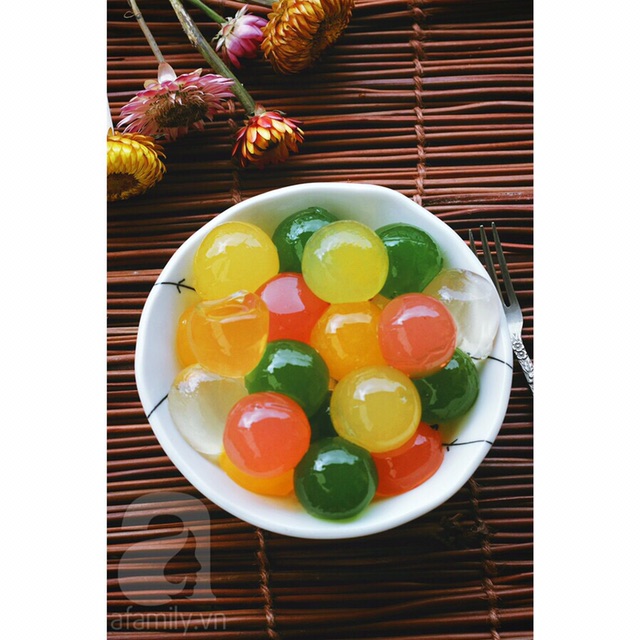 Khuôn làm thạch, tạo được nhiều hương vị, chỉ có tại Xưởng Chè ngon và đồ ăn vặt