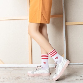 VỚ ADIDAS CAO TRUNG