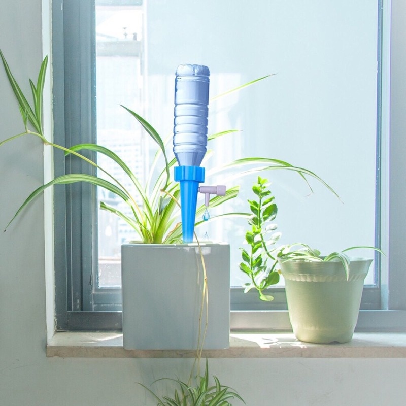 Thiết Bị Tưới Cây Tự Động Bằng Nhựa Mini Cho Sân Vườn