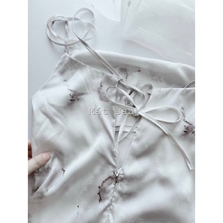 VÁY LỤA CỔ ĐỔ DÂY SAU