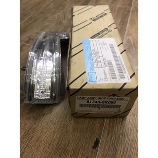 Đèn xi nhan gương toyota innova - 81740-0k080 chính hãng