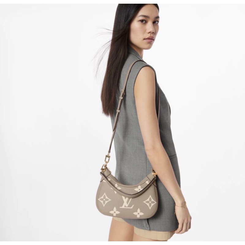 Túi xách nữ LV BAGATELLE sz24cm da bò mềm kèm2 quaifullbox nam châm