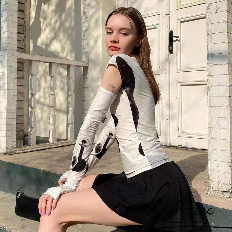 Áo Thun Tay Ngắn Cổ Tròn + Quần Ngắn Phong Cách Thời Trang Đường Phố Dành Cho Nữ