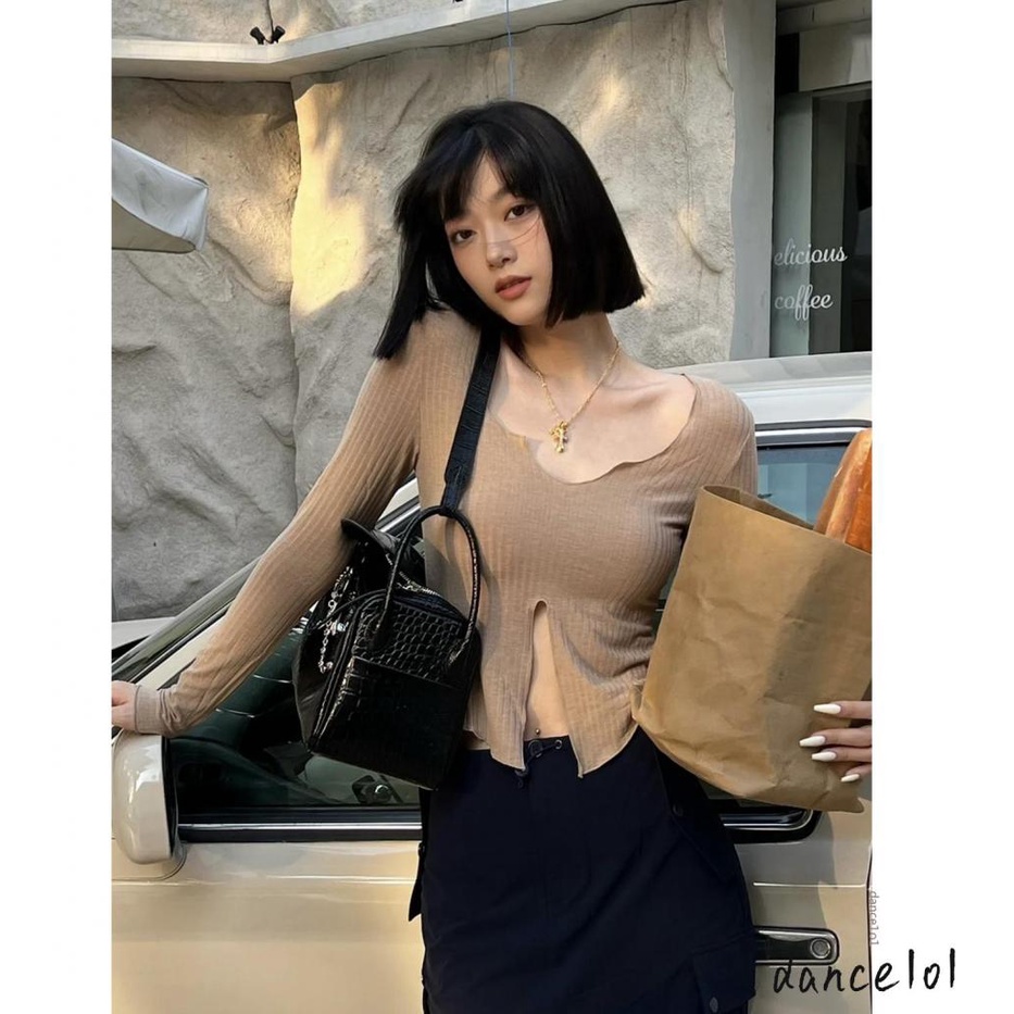 Áo Croptop Tay Dài Màu Trơn Thiết Kế Đơn Giản 1O1