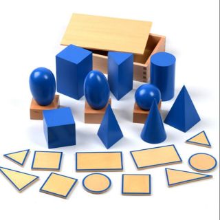 Bộ hình khối Montessori size Quốc Tế