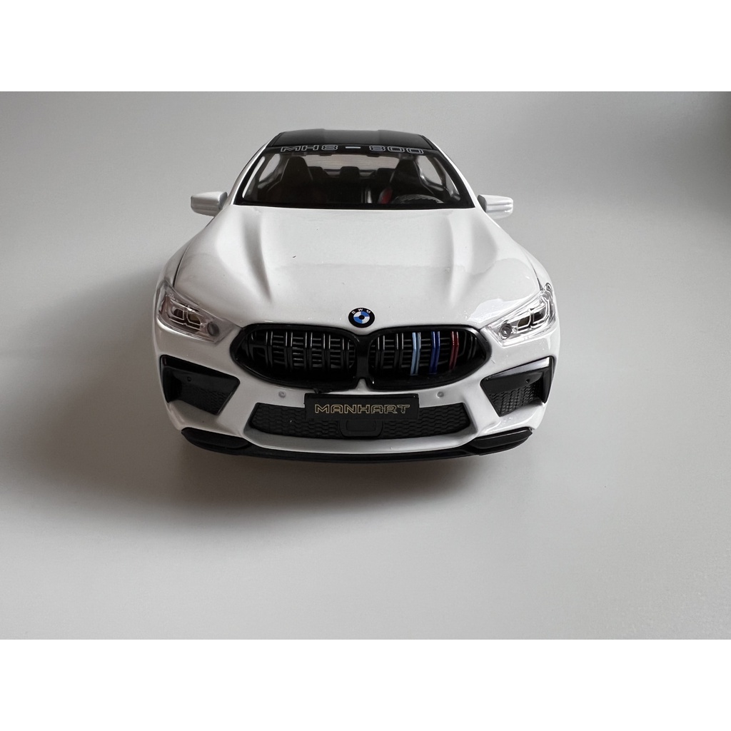 Xe mô hình BMW MH8 800 tỉ lệ 1:24