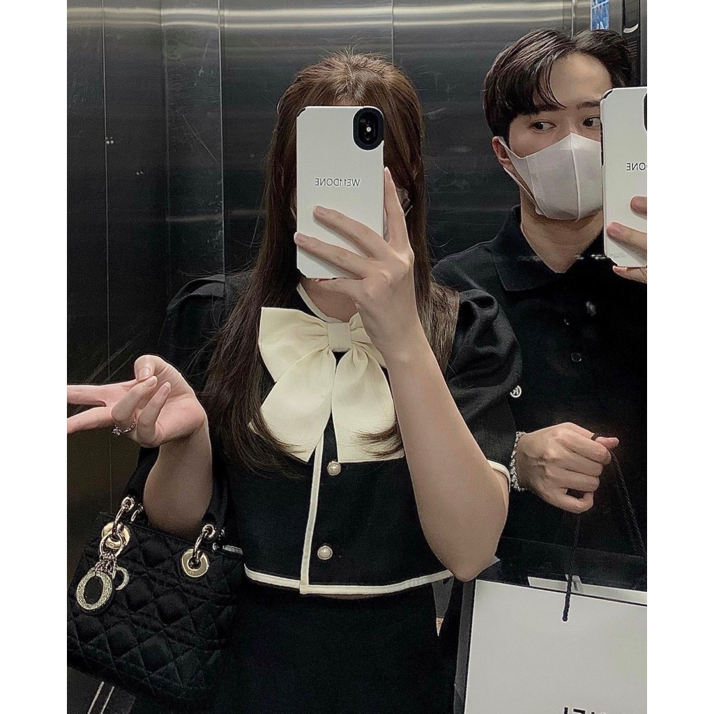 Set áo croptop viền khuy ngọc sang chảnh kèm nơ cài