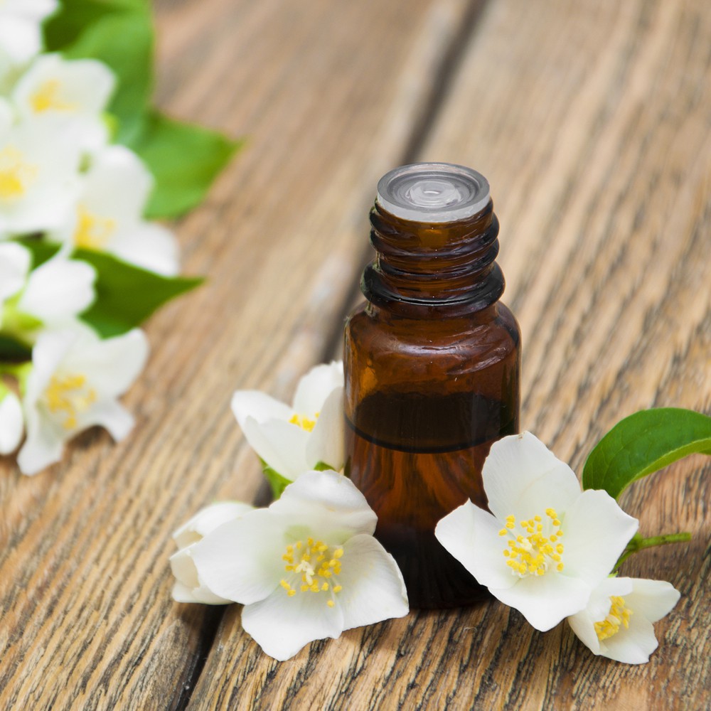 Tinh dầu GUTY hương hoa nhài nguyên chất ( Jasmine essential Oil )