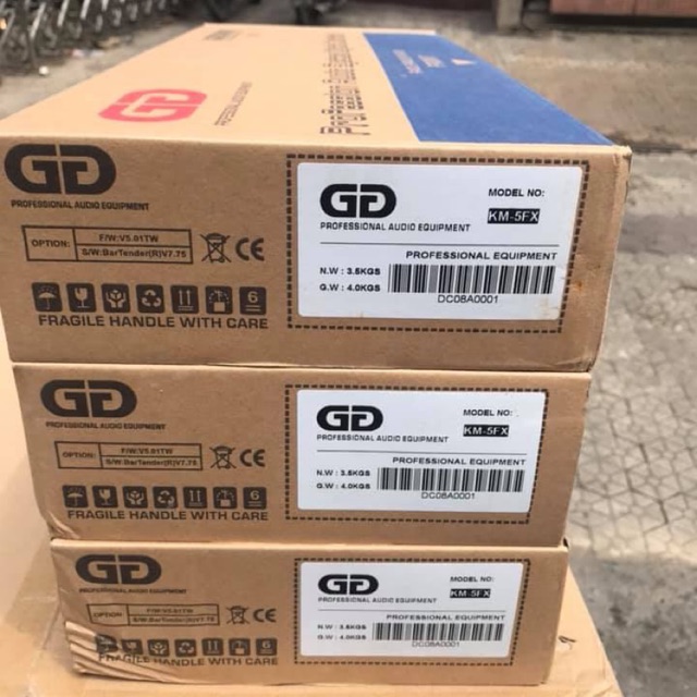 Vang cơ Gutin GD KM5FX karaoke chống hú