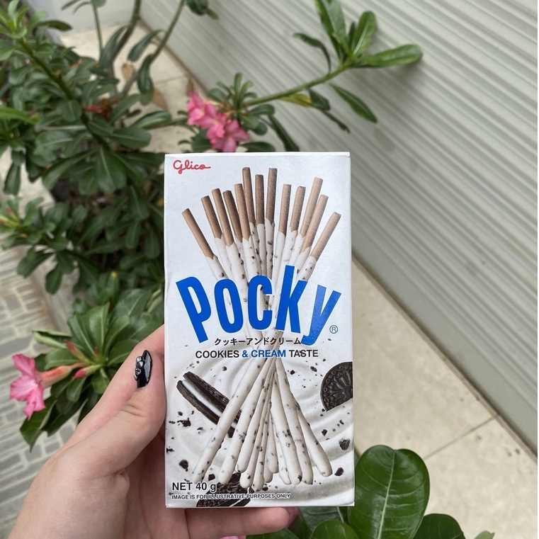 Bánh Que Pocky Vị Cookies and Cream Taste (Hộp 40g-trắng)