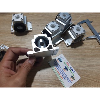 Gá gương kết hợp định vị
