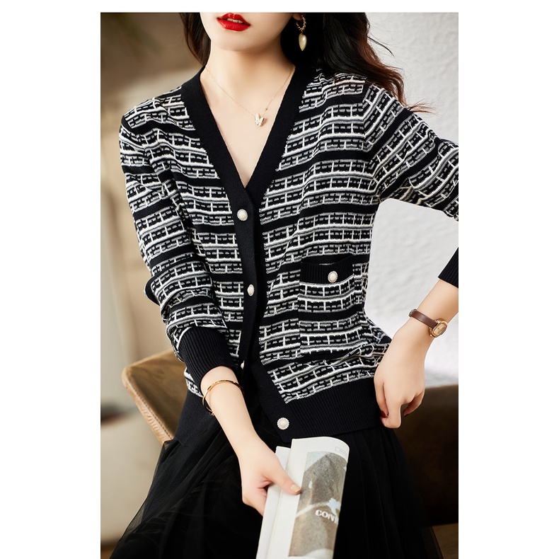 Áo cardigan ZHELIHANGFEI dệt kim tay dài cổ chữ V lưng cao phong cách retro cho nữ