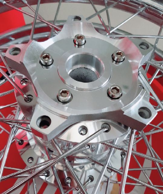 Bánh căm EXCITER 150 căm đùm mạ crom gắn cho ex 150 như zin k cần chế cháo. Niềng trước 1.4 sau 1.6