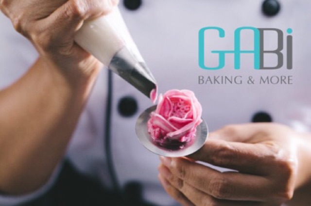 Bộ kéo gắp hoa và dù bắt hoa