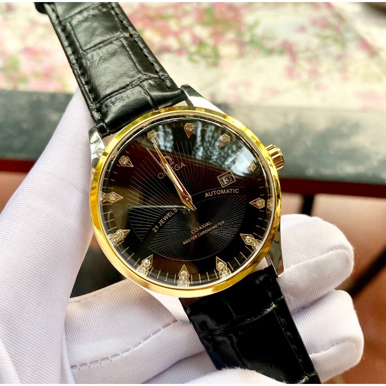 Đồng Hồ Pin NAM OME.GA OM055 Chống Xước, Chống Nước - TẶNG 1 Vòng Tỳ Hưu + 2 pin AG4