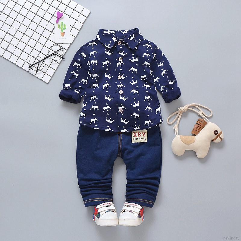 Set áo thun tay dài hoạ tiết vương miện + Quần jeans cho bé trai