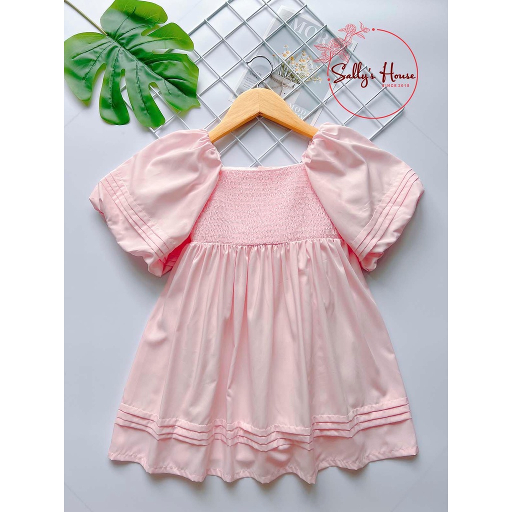 Đầm bé gái smock hồng, tay phồng vải lạu mềm dáng tiểu thơ, dáng xòe.