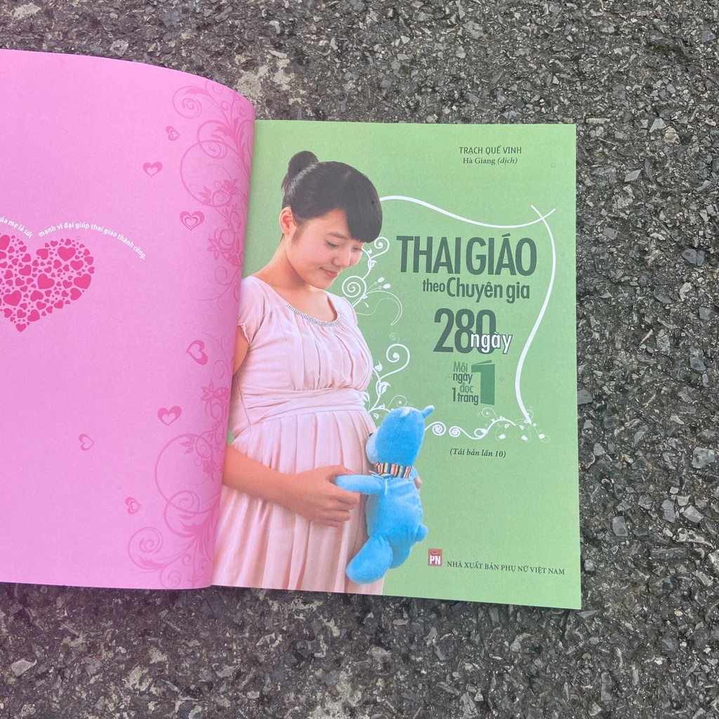 Sách - Thai giáo theo chuyên gia -  280 ngày - Mỗi ngày đọc một trang