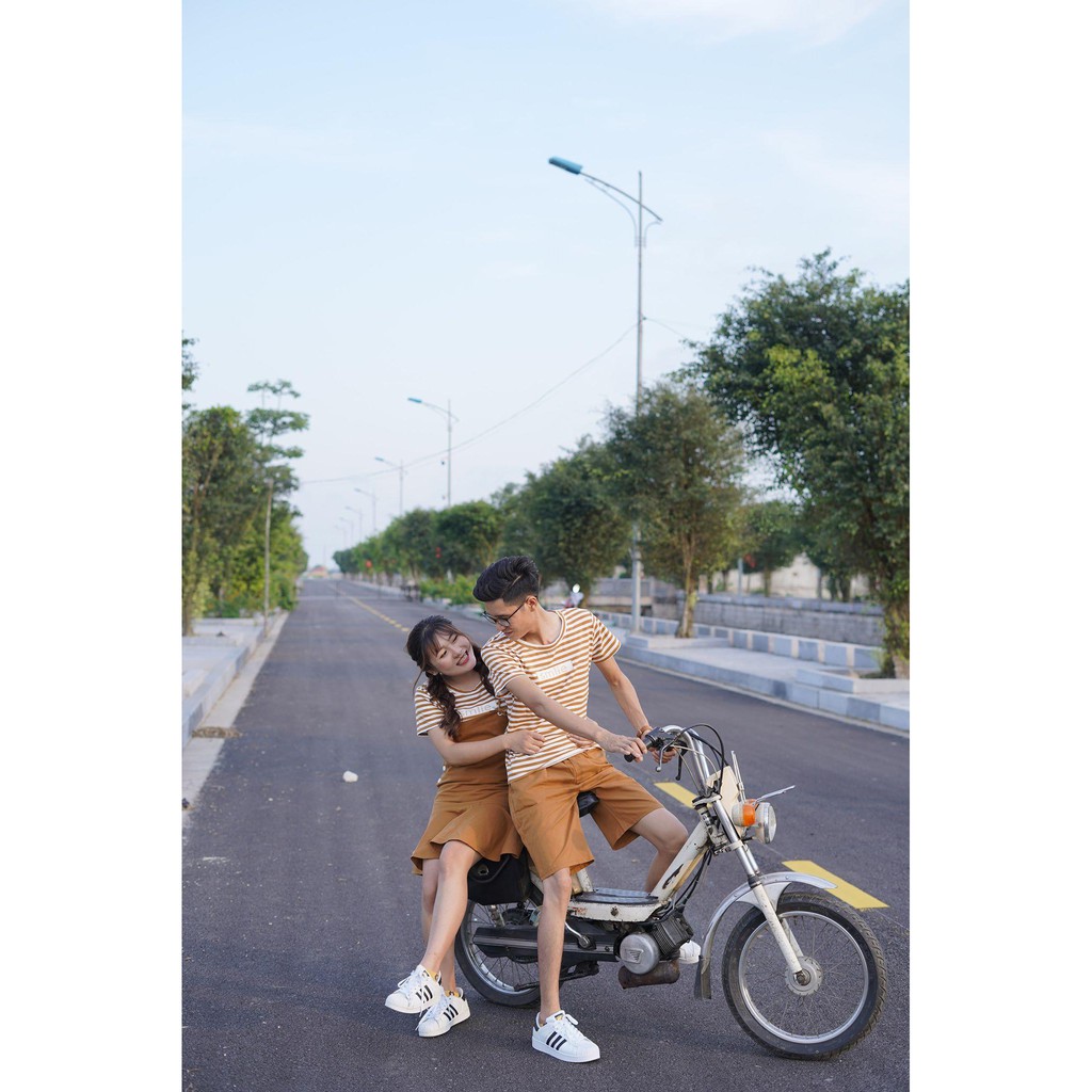 Áo đôi nam nữ ❤️FREESHIP❤️ set áo cặp kẻ sọc kèm yếm và quần short kaki AT30