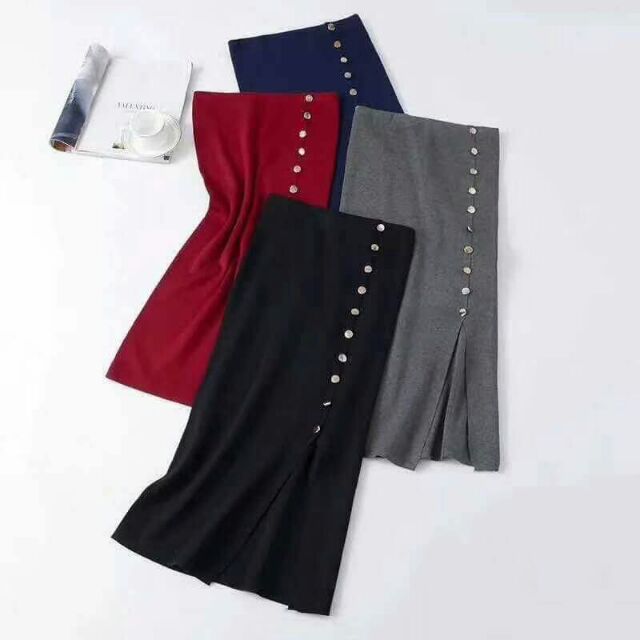 Chân váy len dáng dài,xẻ trước, khuy đính có sẵn 4 màu | BigBuy360 - bigbuy360.vn