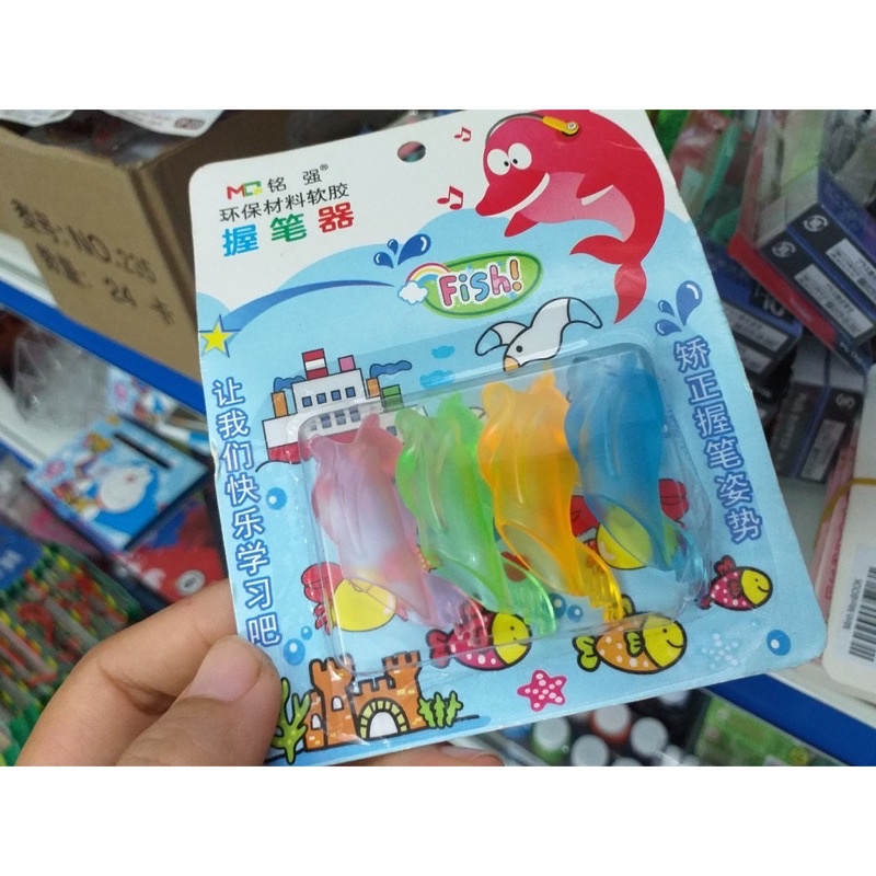 4 cái đệm bút định vị hình cá heo