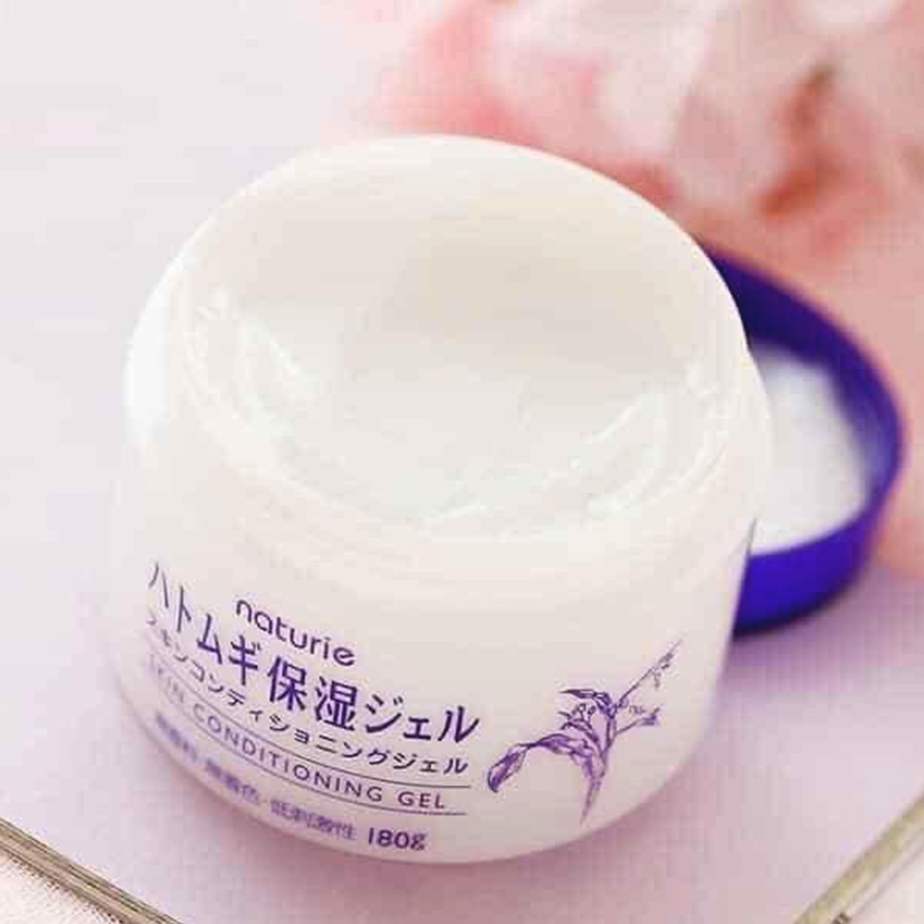 Kem Dưỡng Ẩm Naturie Chiết Xuất Hạt Ý Dĩ Nhật Skin Conditioning Gel Maneki 180g