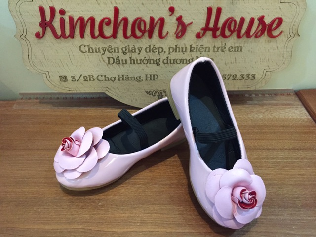 Búp bê hoa trà hồng