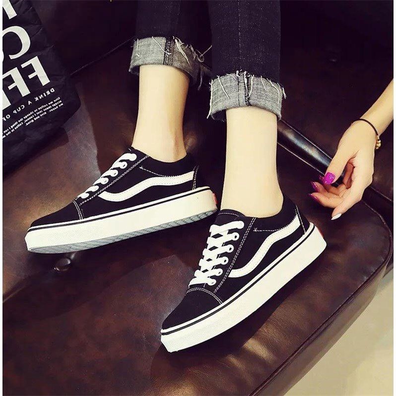 GIÀY VAN NAM NỮ MÀU ĐEN KẺ SỌC TRẮNG HOT TREND - GIÀY MINT STORE 👟 NEW 2020