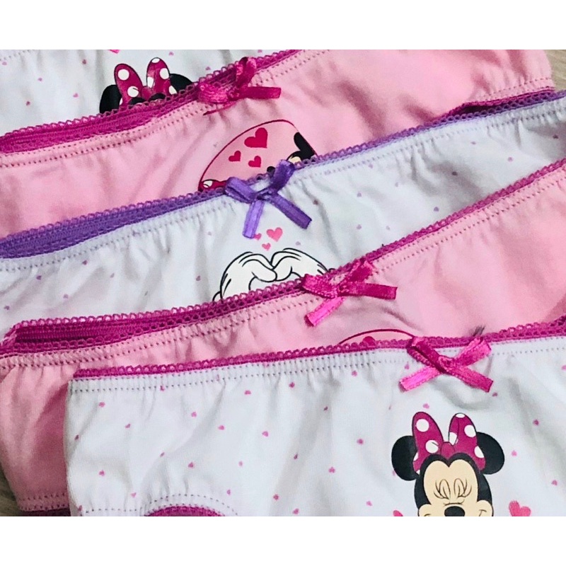 Quần chip bé gái