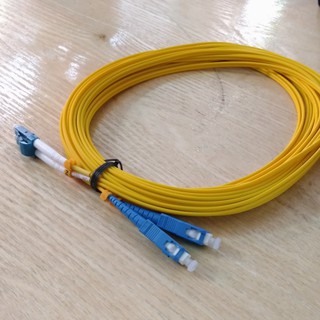 Dây nhảy quang LC-SC Singlemode Duplex 10M