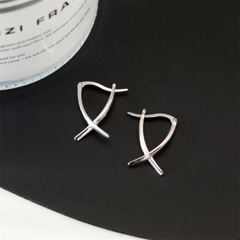 Bông Tai Hình Chữ Thập Xinh Xắn Dành Cho Nữ