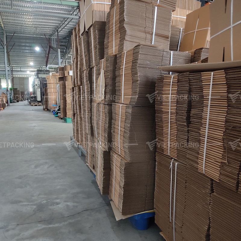 Hộp carton đóng hàng Vietpacking, hộp giấy gói hàng 20x10x10 giấy cứng, chống va đập V096 - VietPacking Official