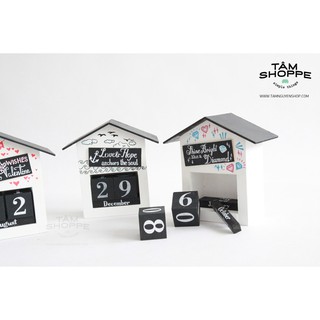 Lịch gỗ ngôi nhà vintage
