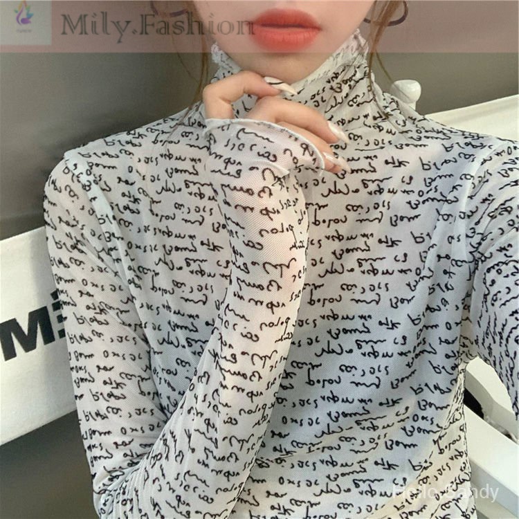 Áo thun mỏng tay dài cổ lọ in chữ