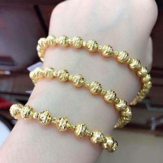 Lắc tay vòng tay nữ bị vàng hoạ tiết đẹp sáng ảnh thật