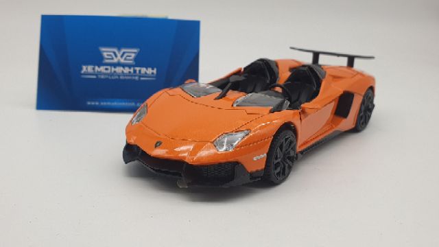 Xe mô hình Aventador J 1:32 Mz