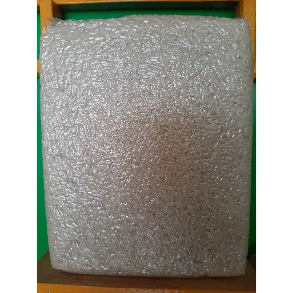 Gạo Xát Dối Còn Cám Nàng Hoa 1Kg Gạo Ruộng Nhà Trồng Ăn Tới Đâu Xát Tới Đó