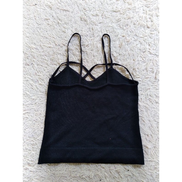 Pass áo croptop 2 dây 2hand