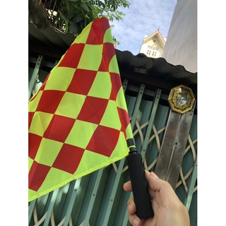 cờ trọng tài biên bóng đá