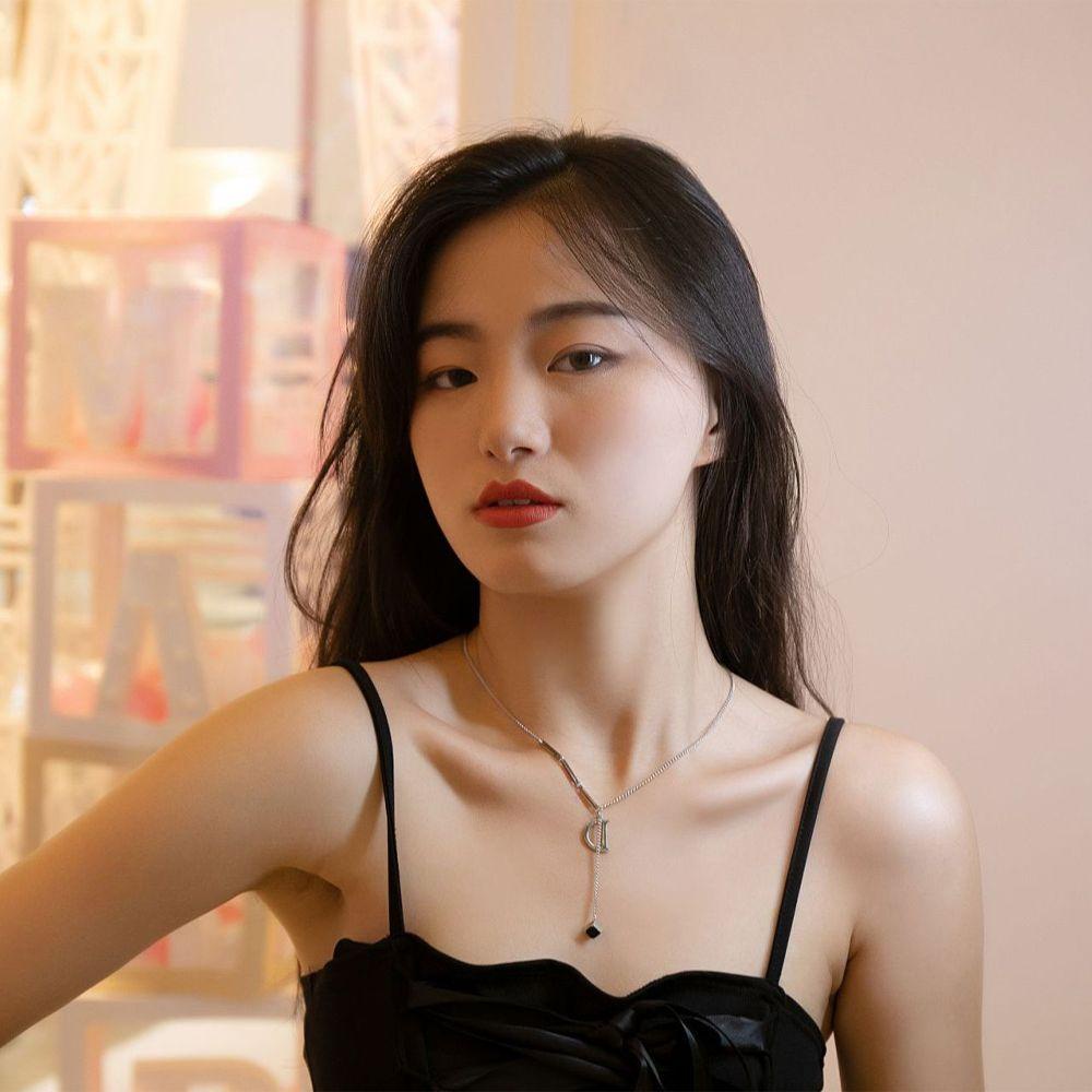 Vòng Cổ Choker Phối Tua Rua Hình Chữ D/Hình Học Đơn Giản Cổ Điển Hàn Quốc Dành Cho Bạn Nữ