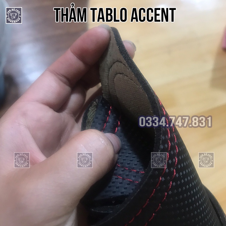 Thảm taplo Accent da vân Carbon 3 lớp chống trượt cách nhiệt da màu đen chống chói mắt