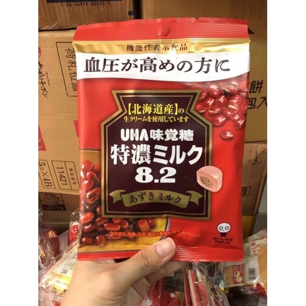 Kẹo sữa UHA 8.2 đậu đỏ 93g MIKAKUTO